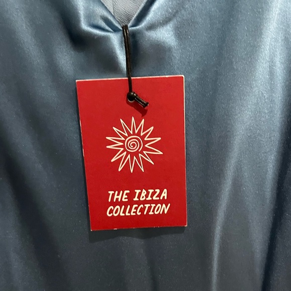 NWT Reformation Yesenia Silk Waves Ibiza Dress Chainlink Halter Backless Formal - Picture 7 of 9